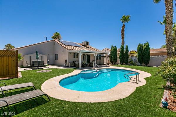 5025 Chambliss DR, Las Vegas, NV 89130