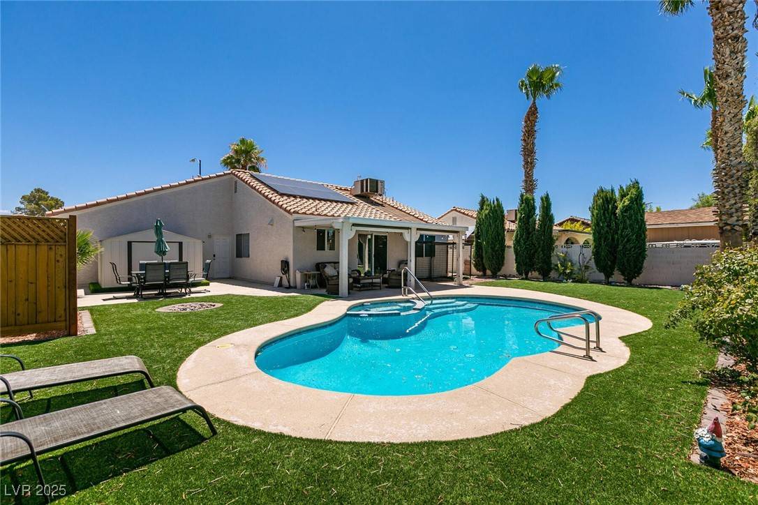 5025 Chambliss DR, Las Vegas, NV 89130