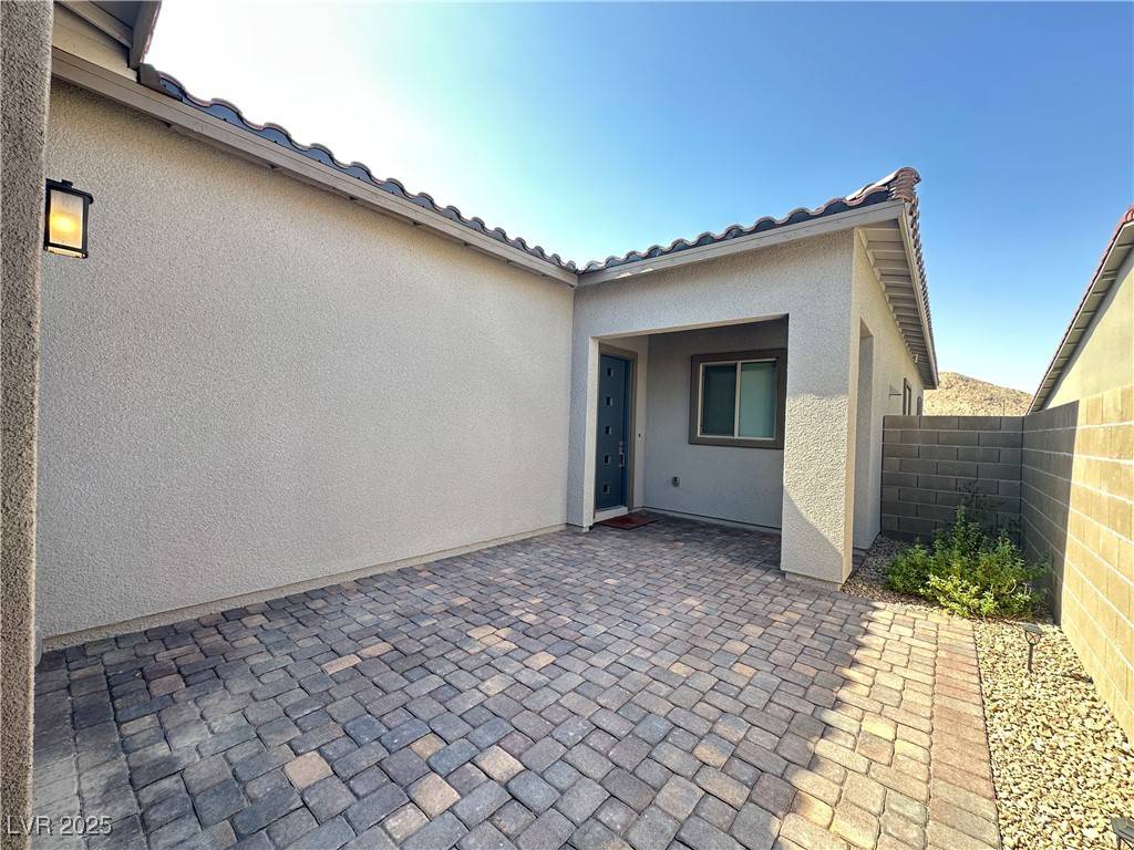 Las Vegas, NV 89138,11598 Hatchling AVE