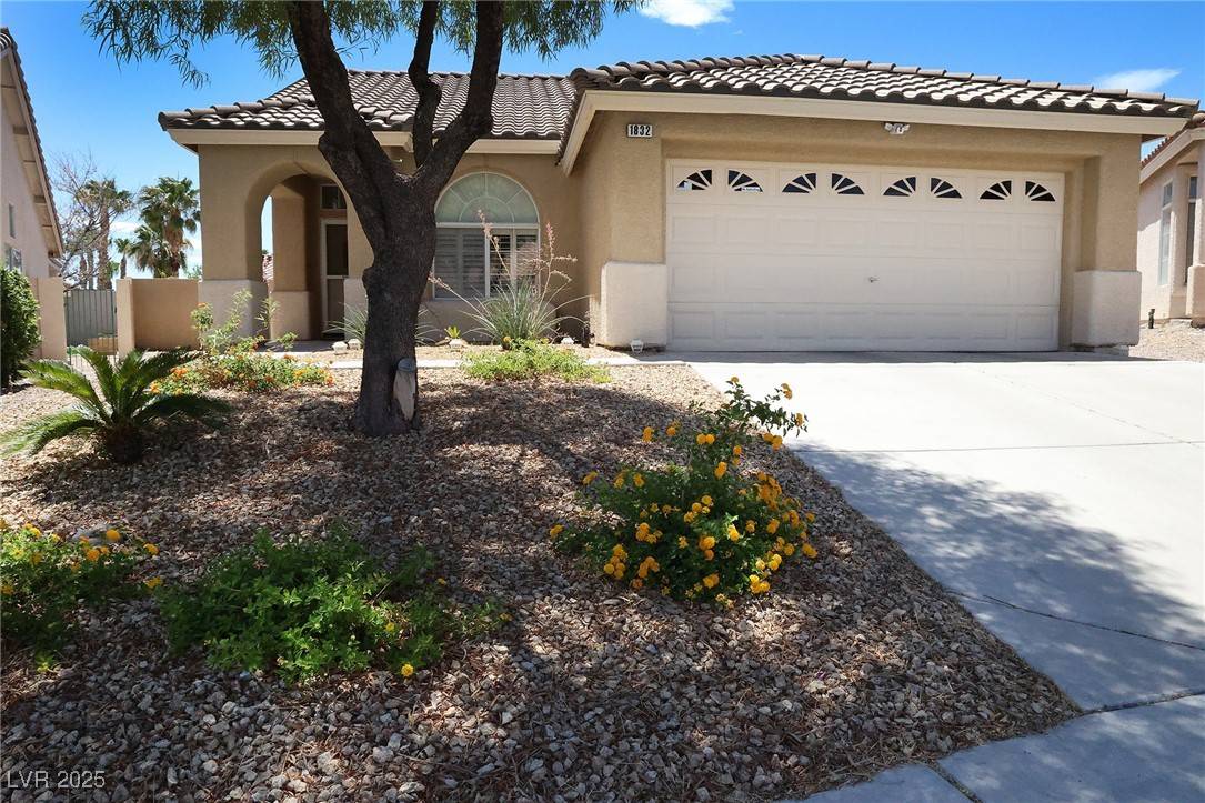 Las Vegas, NV 89134,1832 Montvale CT