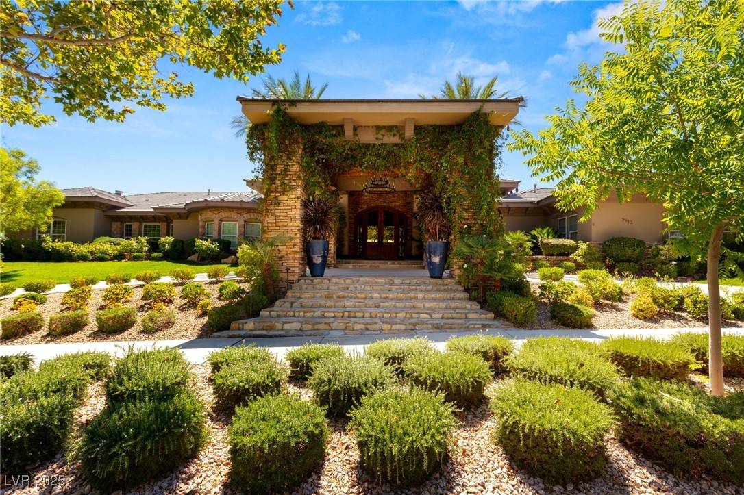 Las Vegas, NV 89134,9813 Moon Valley PL