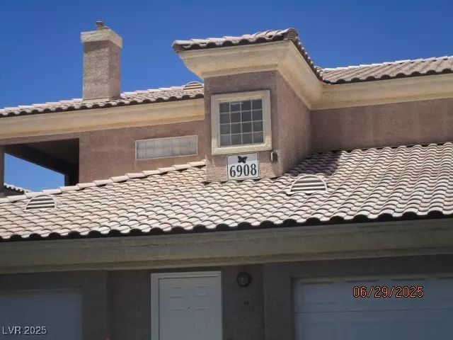 Las Vegas, NV 89108,6908 Dorita AVE #202