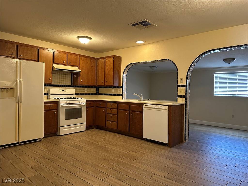 Henderson, NV 89002,211 HEATHER DR #0