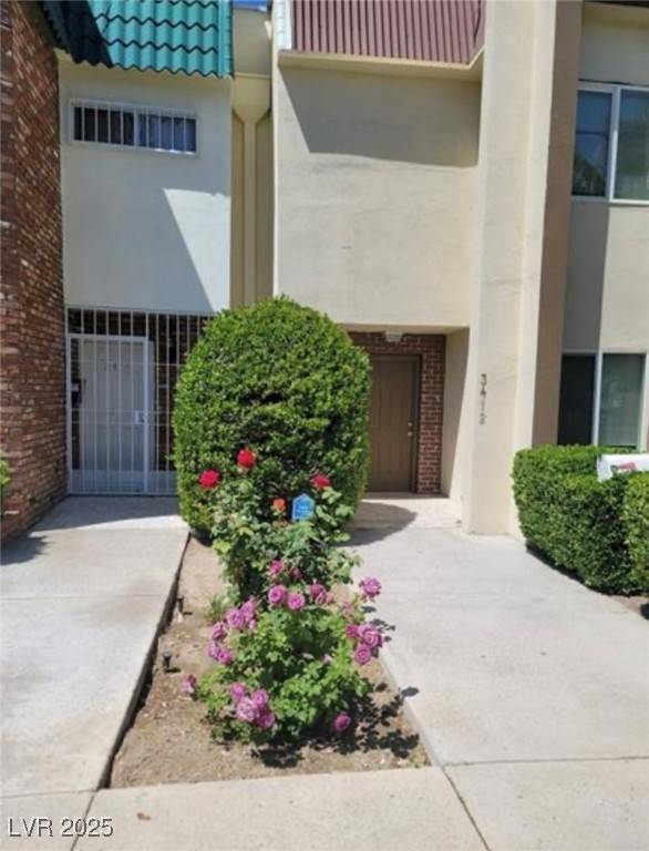 Las Vegas, NV 89121,3412 Townhouse DR