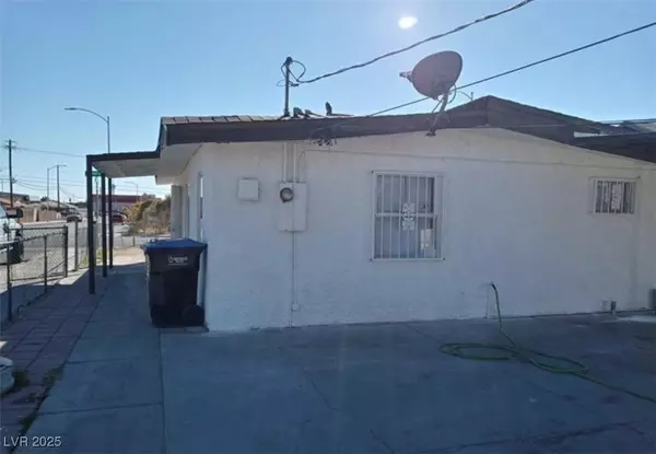Las Vegas, NV 89106,1316 Lawry AVE