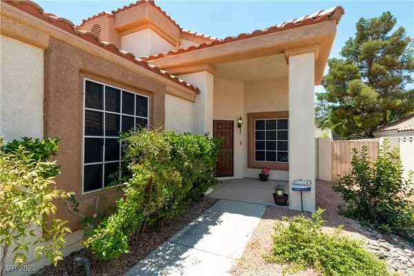 Henderson, NV 89074,7 Barton Spring CIR