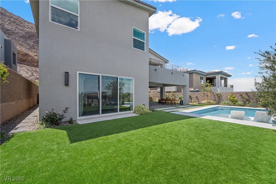 Henderson, NV 89012,298 Watteau CT