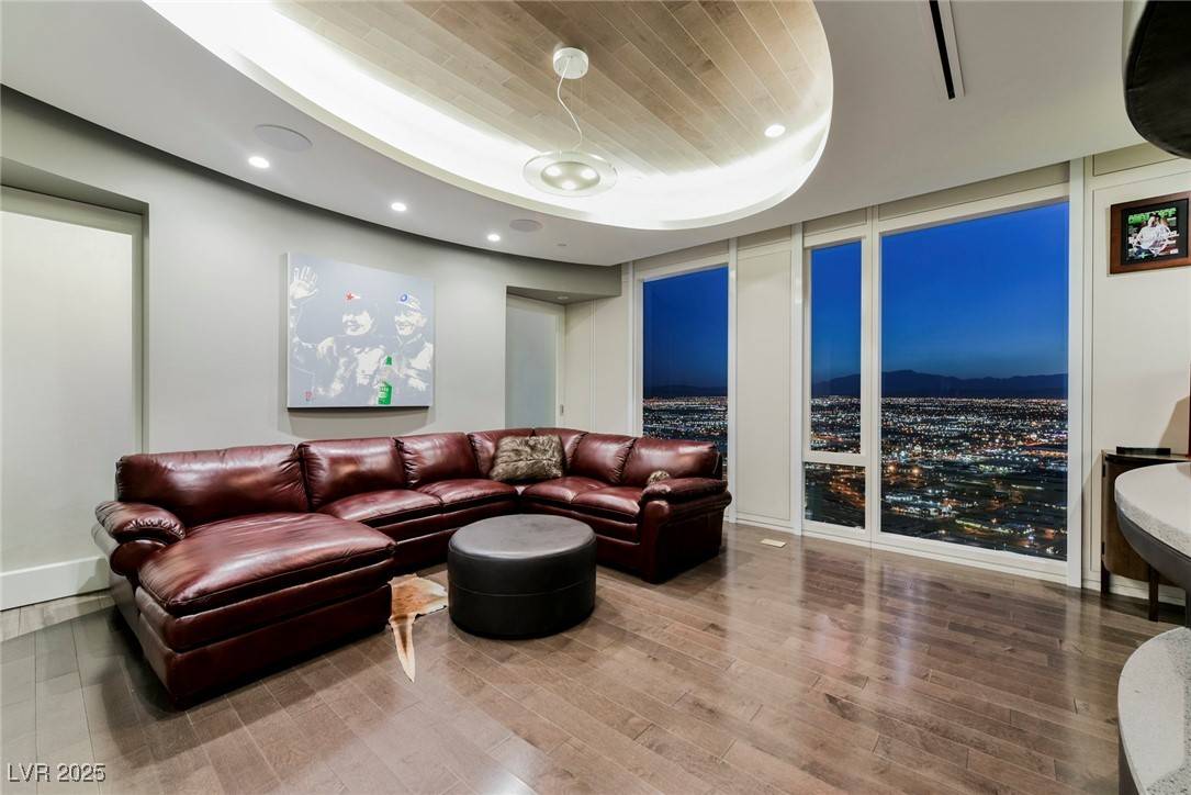 Las Vegas, NV 89158,3750 S Las Vegas BLVD #4507