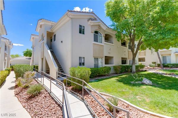 Las Vegas, NV 89144,1311 Red Gable LN #104