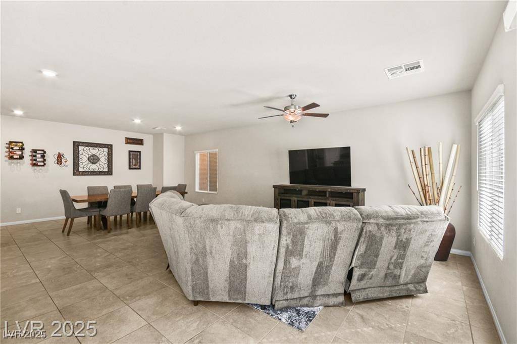 Las Vegas, NV 89178,8937 Pelican Point ST