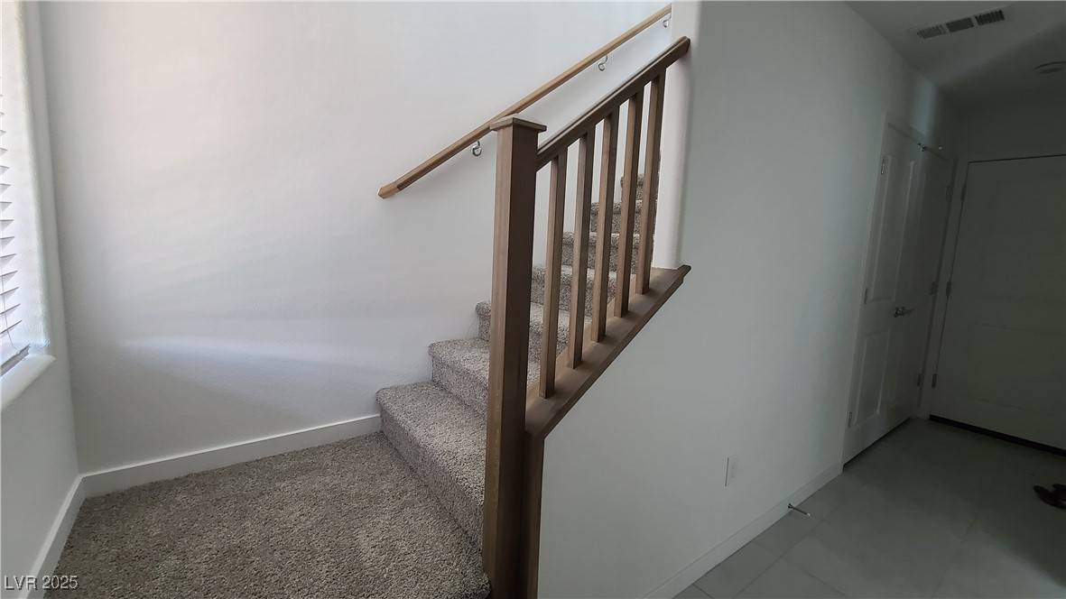Las Vegas, NV 89148,5752 Crenellated ST