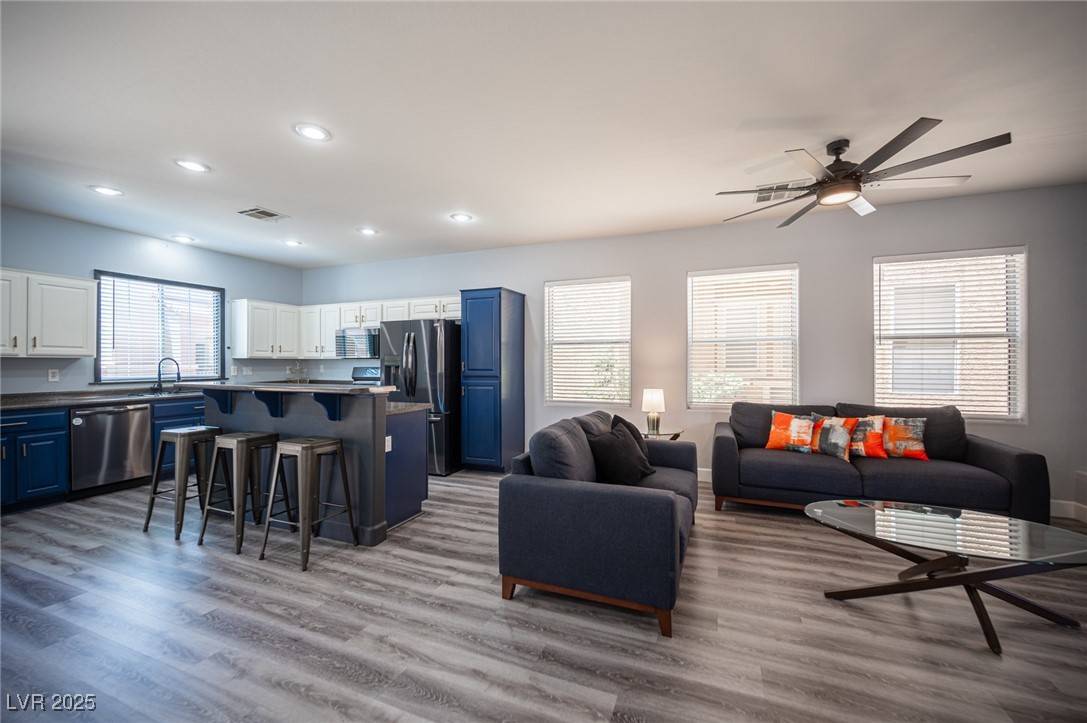 Las Vegas, NV 89129,10628 Calf Creek CT