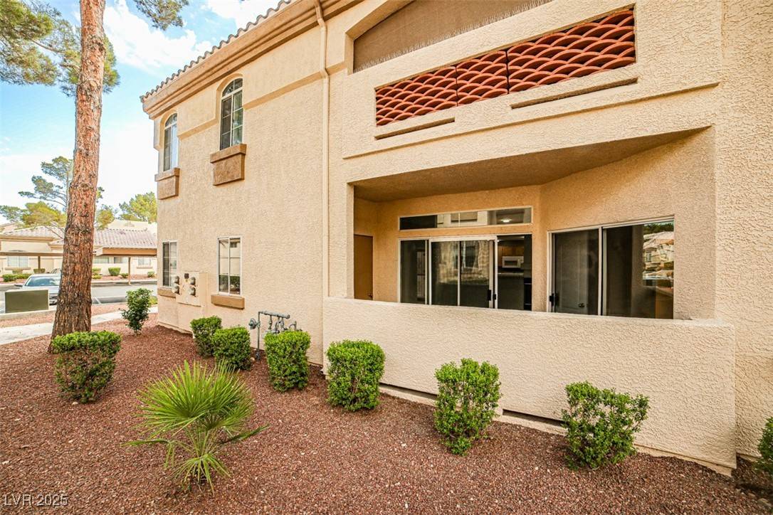 Las Vegas, NV 89147,7400 W Flamingo RD #1051