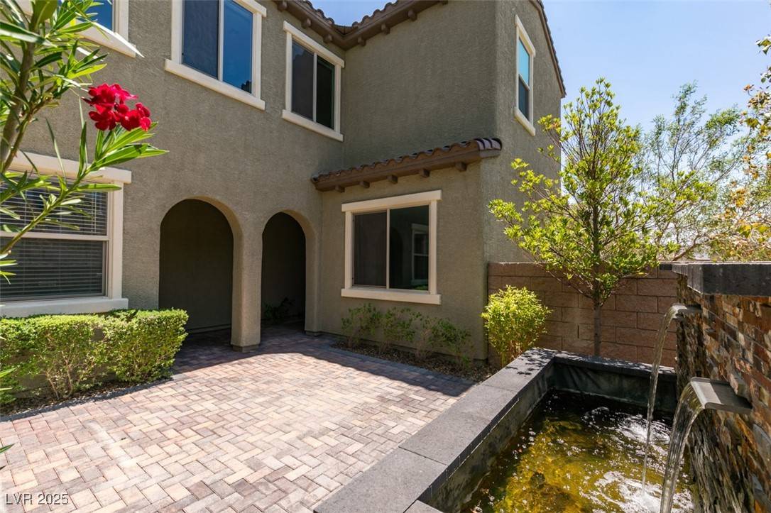 Las Vegas, NV 89148,1027 Whitworth AVE