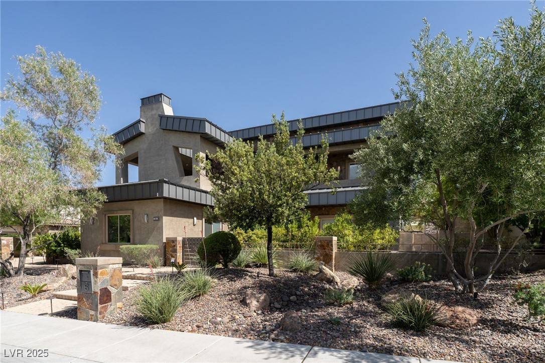 6 Yorkridge CT, Henderson, NV 89052