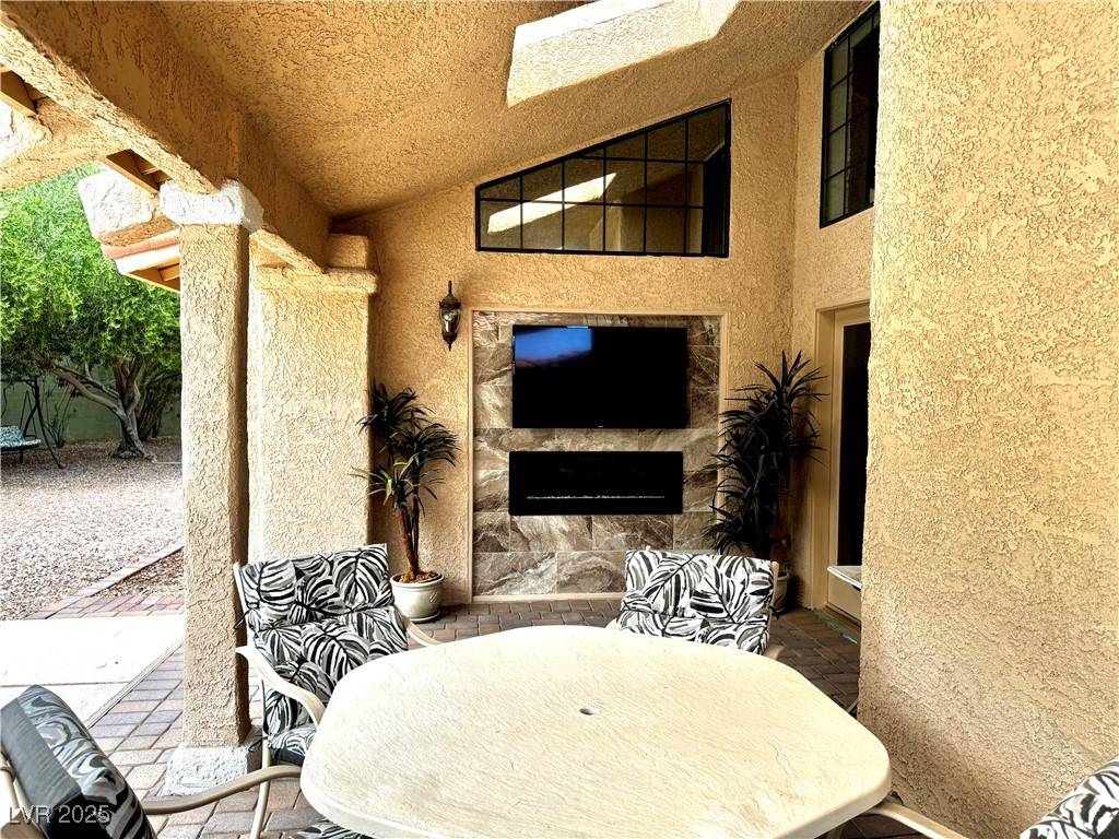 Las Vegas, NV 89117,2975 Montessouri ST