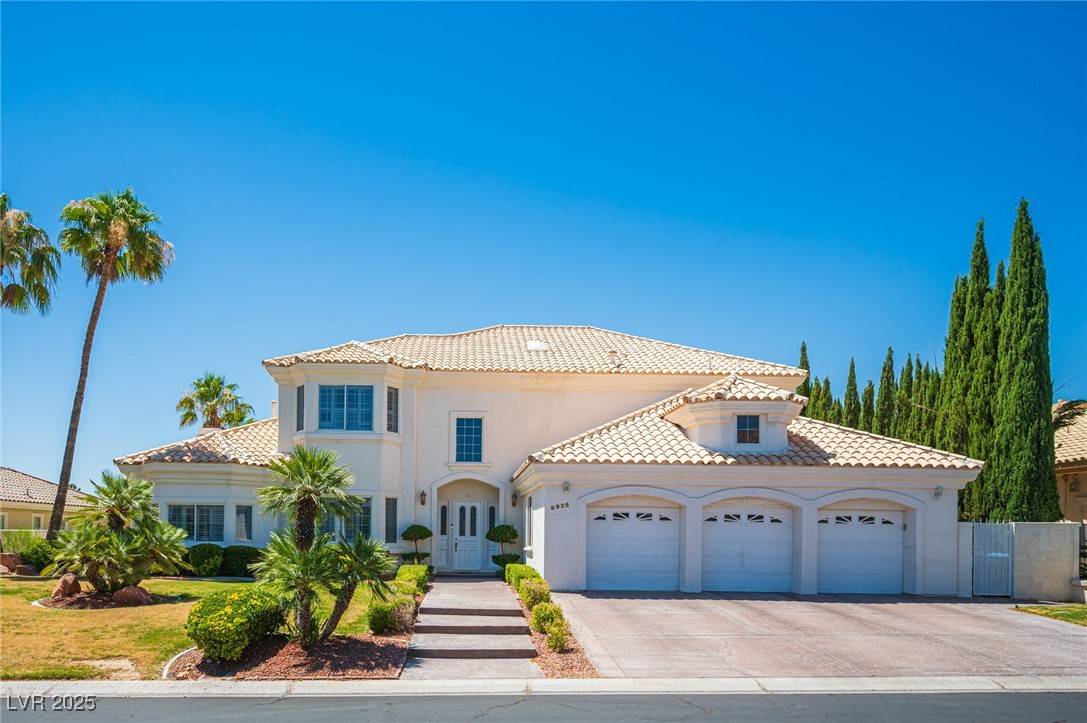8925 Wild Creek CT, Las Vegas, NV 89117
