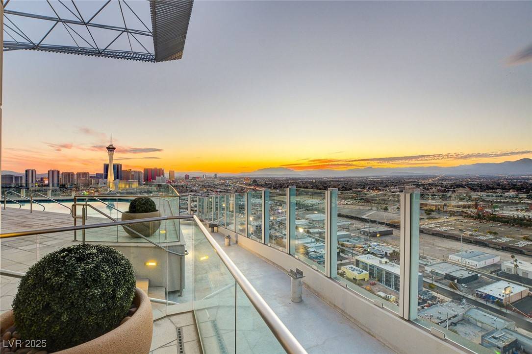 Las Vegas, NV 89101,200 Hoover AVE #1713