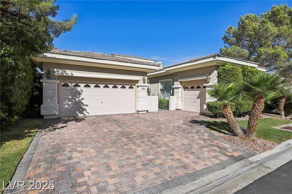 613 Pinnacle Heights LN, Las Vegas, NV 89144