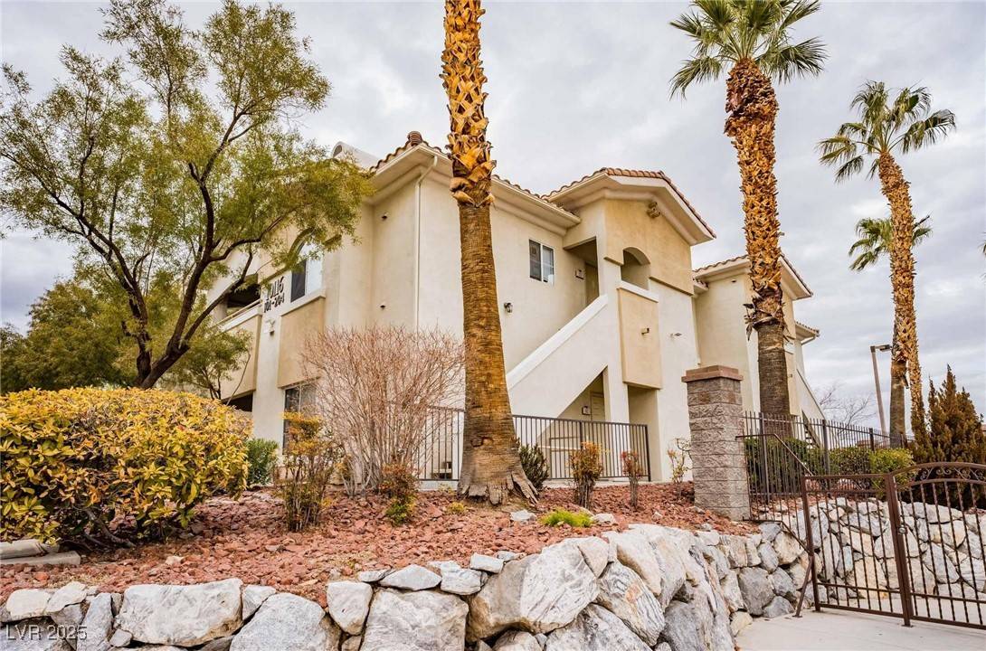 10116 JACOB PL #102, Las Vegas, NV 89144