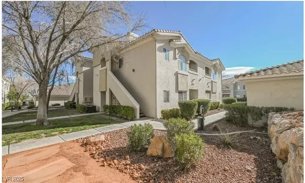 Las Vegas, NV 89144,1301 Red Gable LN #101