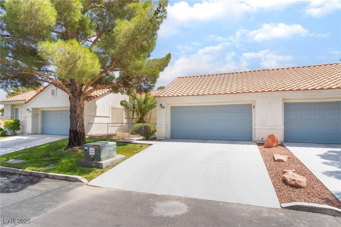 Henderson, NV 89074,2253 Van Gogh DR #N/A