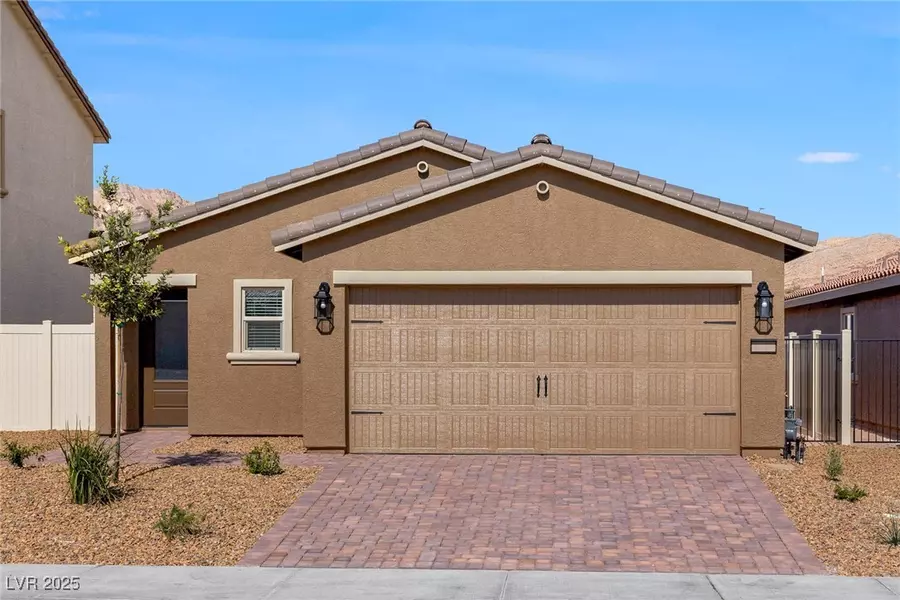 1708 Desert Path AVE, North Las Vegas, NV 89032