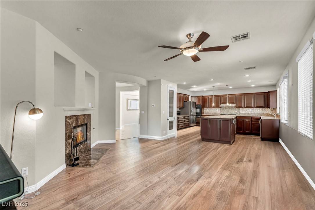 Henderson, NV 89012,1265 Vietti ST