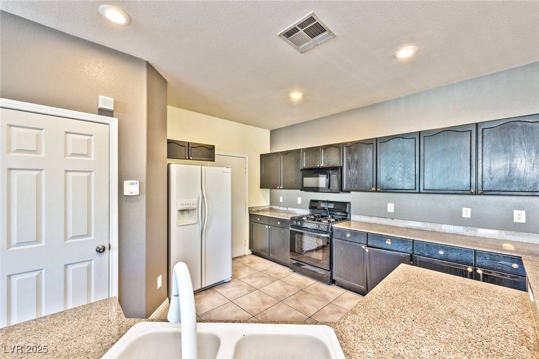Las Vegas, NV 89148,9304 Perennial AVE