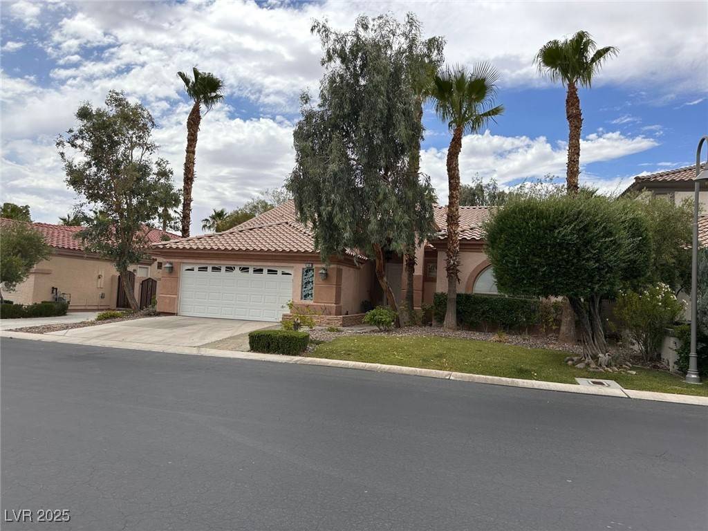 141 Cliff Valley DR, Las Vegas, NV 89148