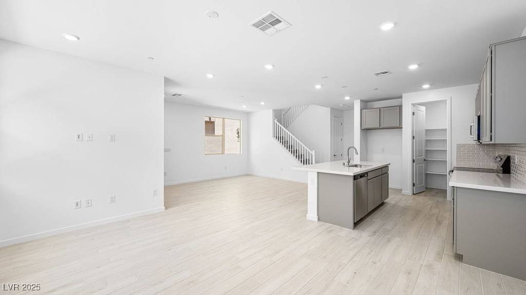 Las Vegas, NV 89138,1527 Melodic Lark DR