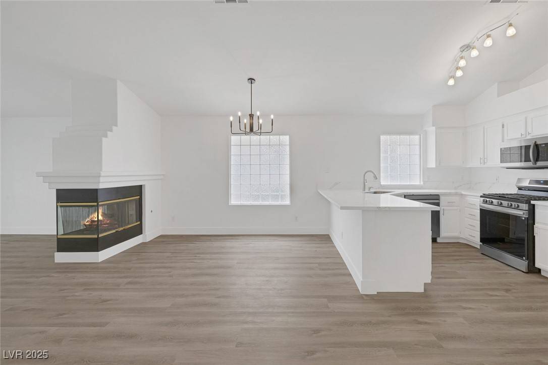 Las Vegas, NV 89128,8249 Peaceful Canyon DR