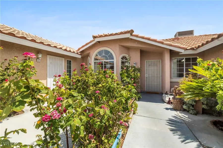 4863 E New York AVE, Las Vegas, NV 89104