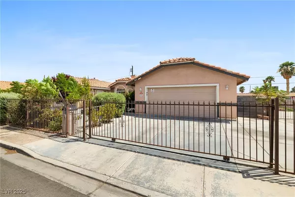 Las Vegas, NV 89104,4863 E New York AVE