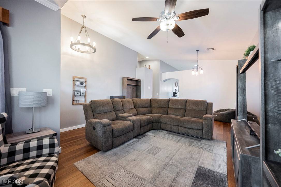 Las Vegas, NV 89122,3692 Winter Whitetail ST
