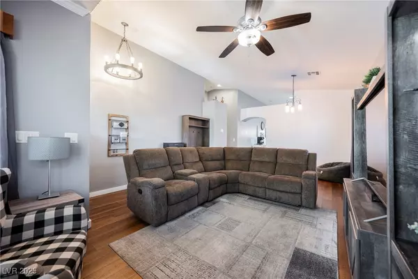 Las Vegas, NV 89122,3692 Winter Whitetail ST