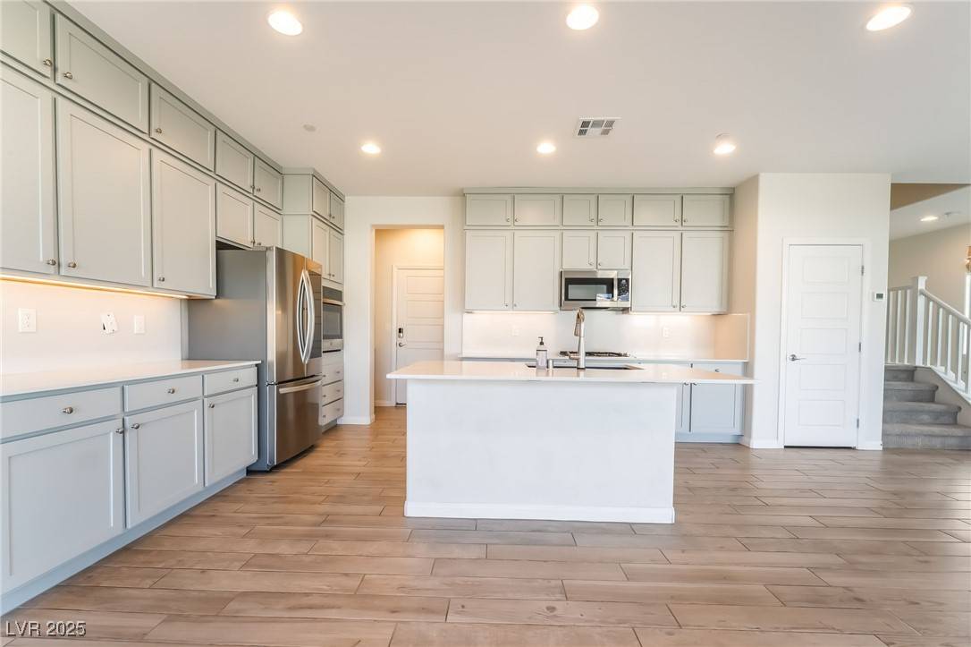 Henderson, NV 89011,16 Santo Mio CT