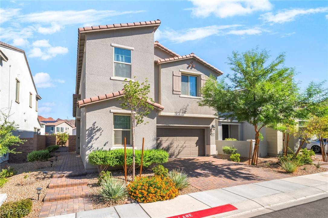 Henderson, NV 89011,16 Santo Mio CT