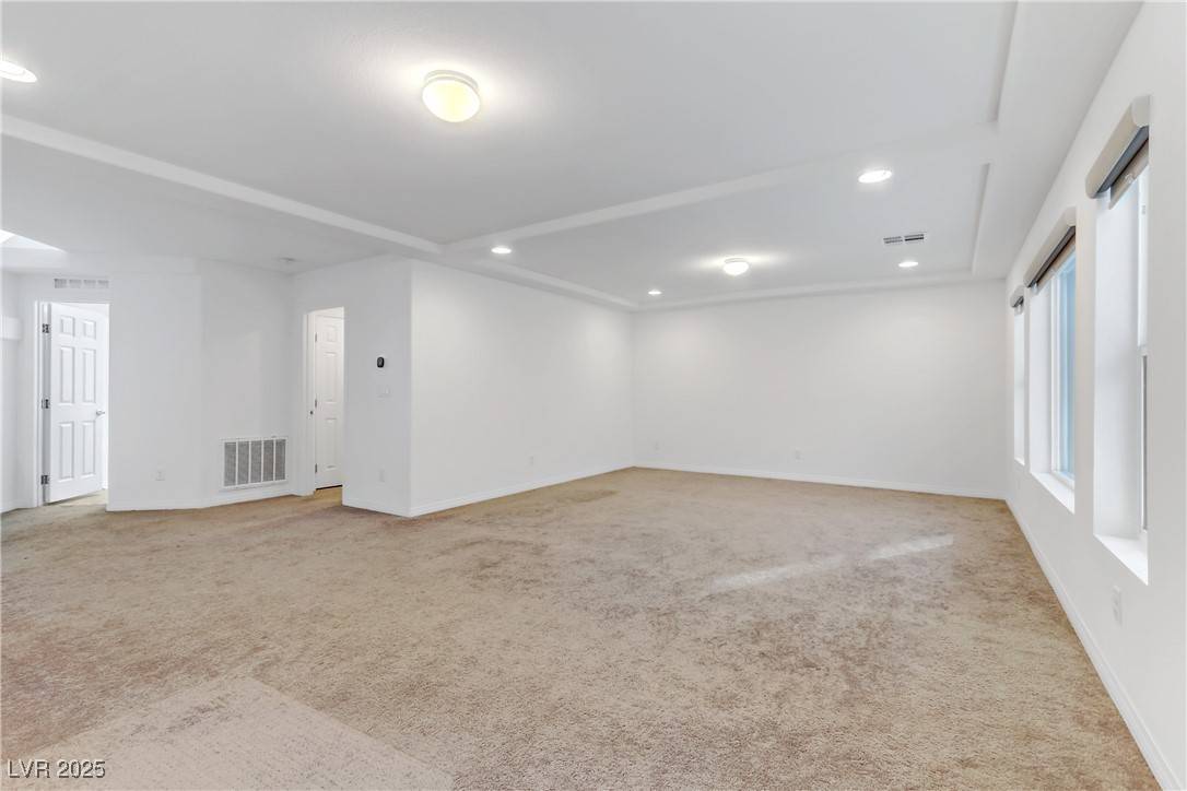 Las Vegas, NV 89118,7075 Jasper Hill WAY