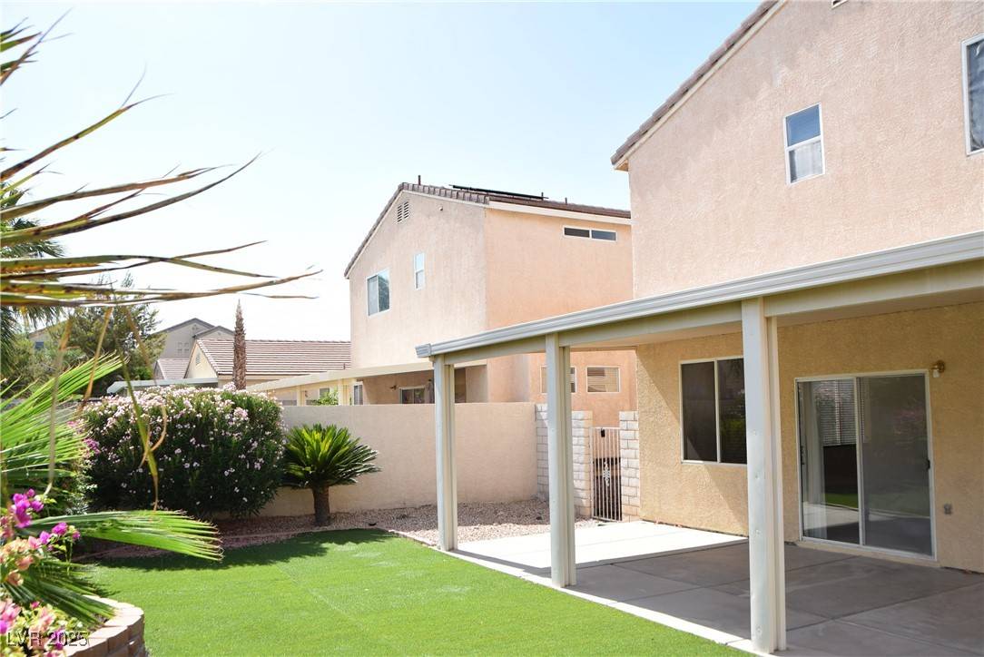 Las Vegas, NV 89143,9025 Tumblewood AVE