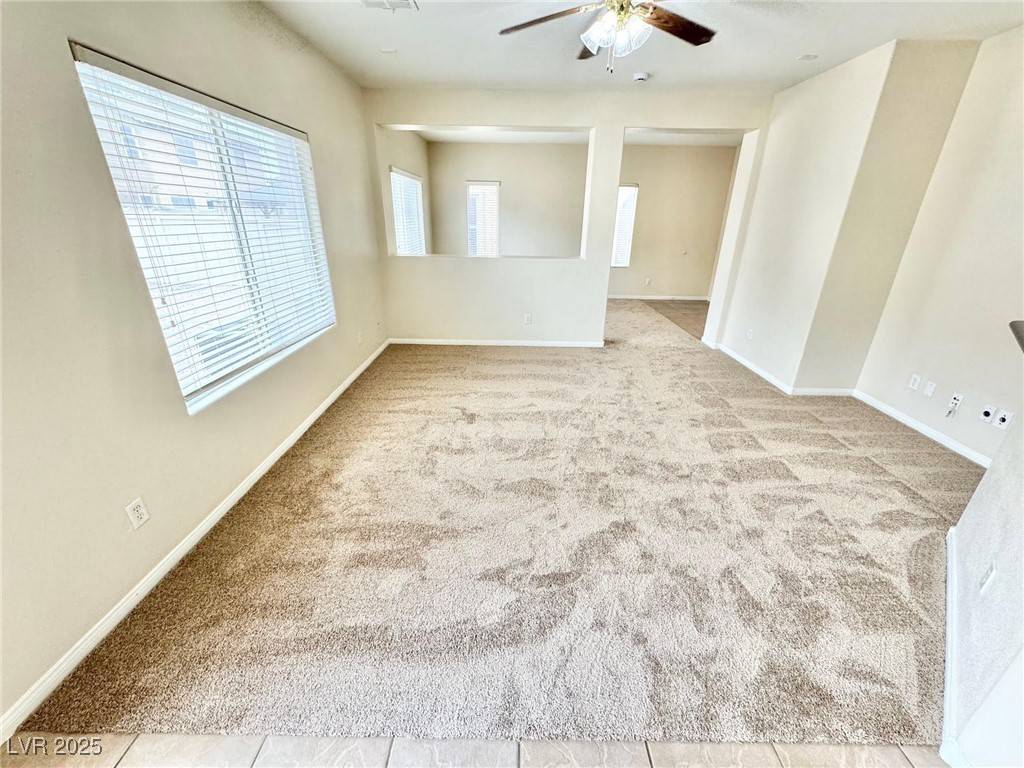 Las Vegas, NV 89115,6212 Novak ST