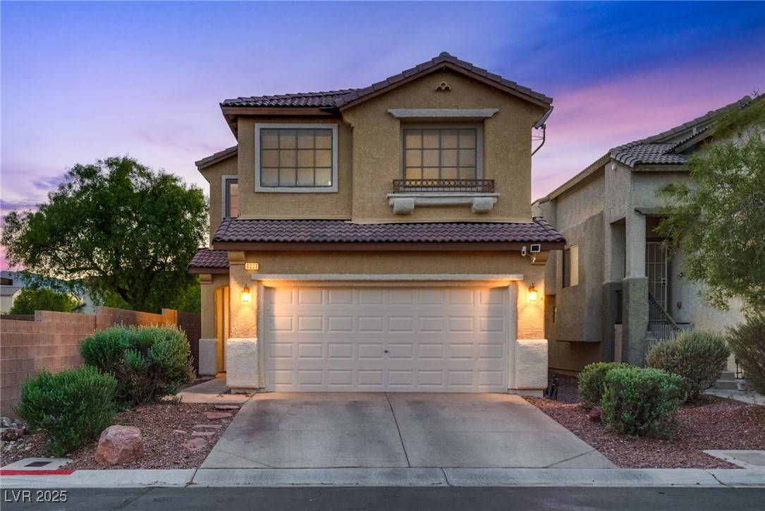 8021 Dancing Springs ST, Las Vegas, NV 89143