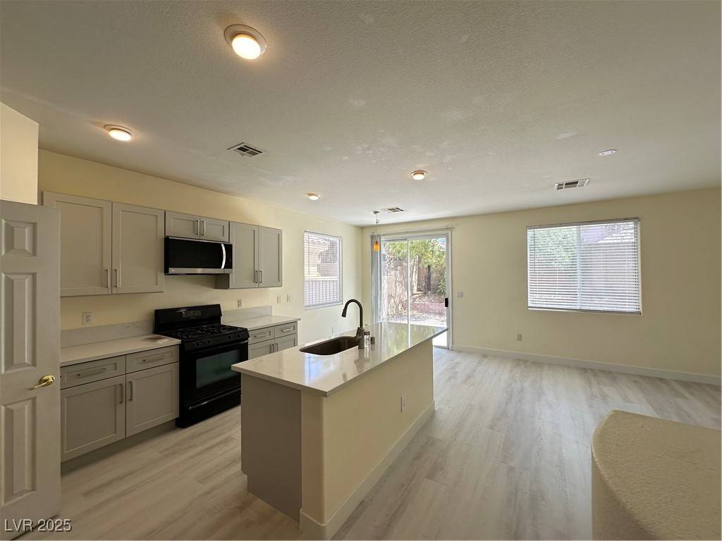 Las Vegas, NV 89148,277 Lenape Heights AVE