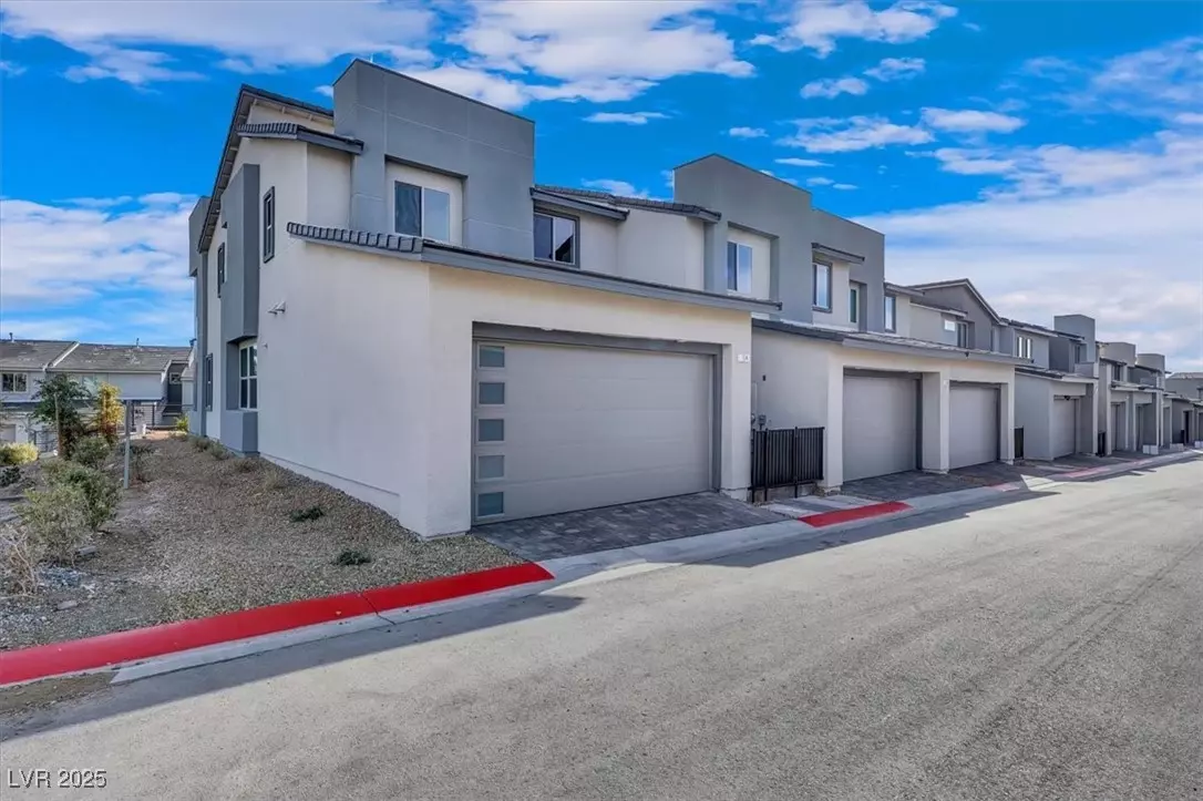 Las Vegas, NV 89138,514 Fairview Hills ST