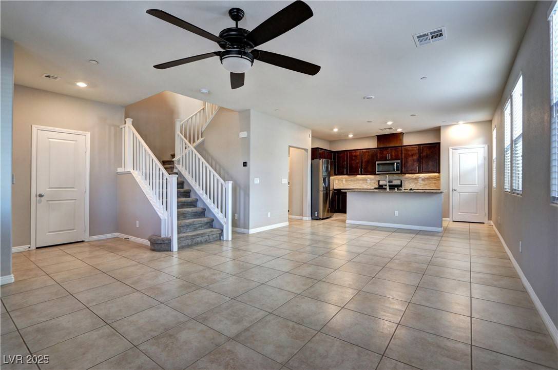 Henderson, NV 89044,2865 Tanager Hill ST