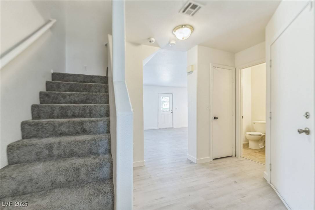 North Las Vegas, NV 89032,3335 Sutters Fort ST