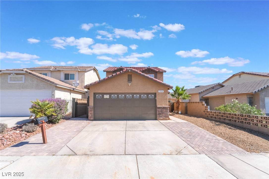 7904 Copper Canyon RD, Las Vegas, NV 89128