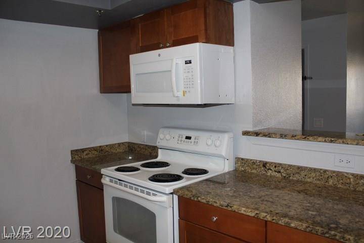 Las Vegas, NV 89103,4200 S Valley View BLVD #1069