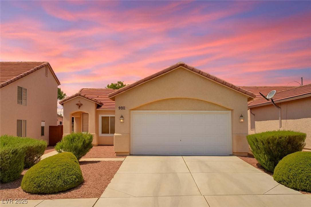 6059 Black Gold ST, North Las Vegas, NV 89031