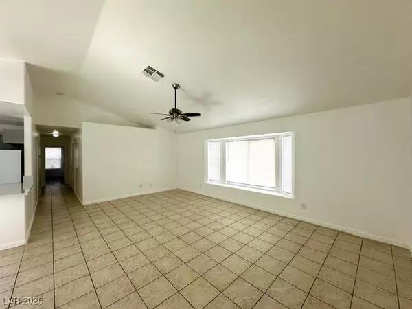 Las Vegas, NV 89107,5400 Maddox AVE